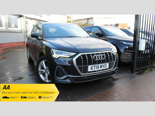 Audi Q3  1.5 TFSI CoD 35 S line SUV 5dr Petrol S Tronic Eur