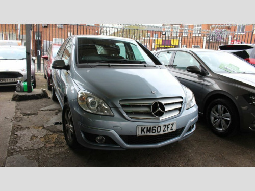 Mercedes-Benz B-Class B160 B160 SE 5dr CVT Auto