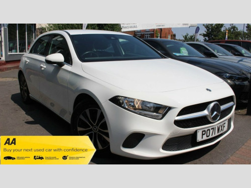 Mercedes-Benz A-Class A180 1.3 A180 SE Hatchback 5dr Petrol 7G-DCT Euro 6 (s/