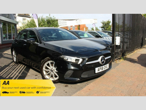 Mercedes-Benz A-Class A200 1.3 A200 Sport (Premium) Hatchback 5dr Petrol 7G-D