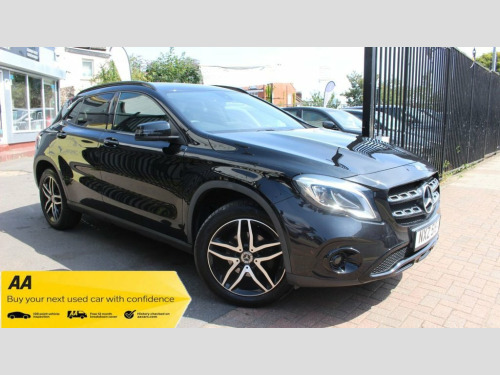 Mercedes-Benz GLA-Class GLA180 1.6 GLA180 Urban Edition SUV 5dr Petrol 7G-DCT Eur