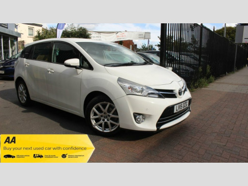 Toyota Verso  1.8 V-Matic Trend MPV 5dr Petrol Multidrive S Euro