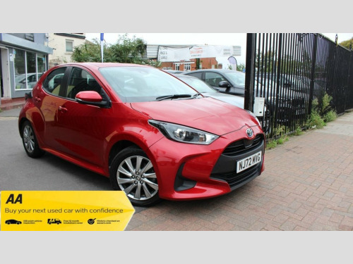 Toyota Yaris  1.5 VVT-h Icon Hatchback 5dr Petrol Hybrid E-CVT E