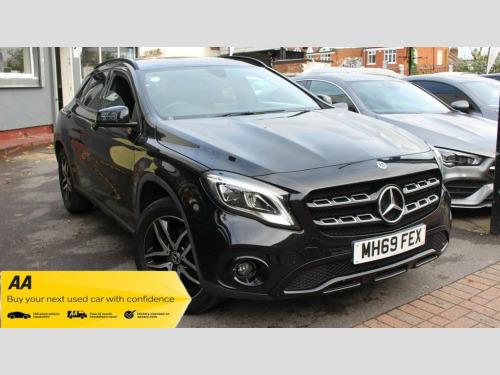 Mercedes-Benz GLA-Class GLA180 1.6 GLA180 GPF Urban Edition SUV 5dr Petrol 7G-DCT