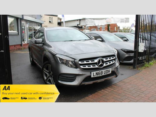 Mercedes-Benz GLA-Class GLA200 1.6 GLA200 AMG Line SUV 5dr Petrol 7G-DCT Euro 6 (