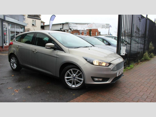 Ford Focus  1.0T EcoBoost Zetec Hatchback 5dr Petrol Auto Euro