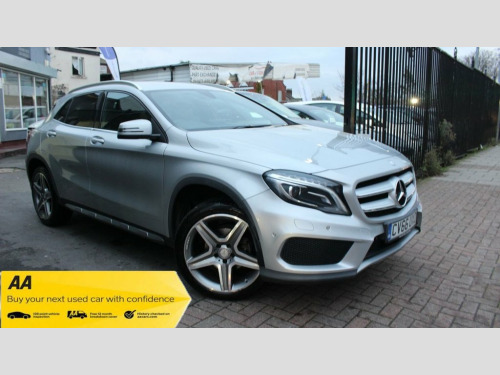 Mercedes-Benz GLA-Class GLA200 1.6 GLA200 AMG Line (Premium) SUV 5dr Petrol 7G-DC 