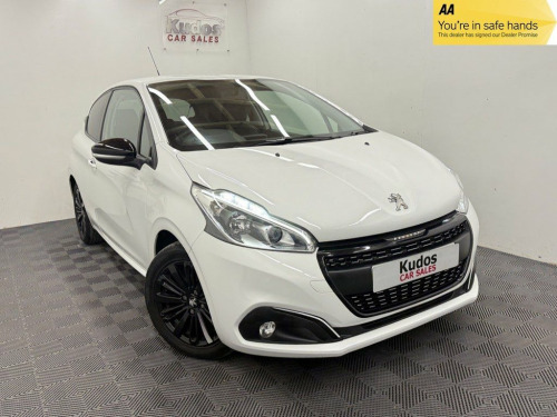 Peugeot 208  1.2 PureTech Black Edition Hatchback 3dr Petrol Ma