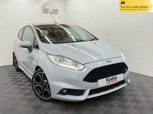 Ford Fiesta  1.6T EcoBoost ST-200 Hatchback 3dr Petrol Manual E