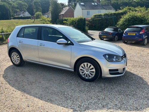 Volkswagen Golf  1.2 TSI BlueMotion Tech S Euro 5 (s/s) 5dr
