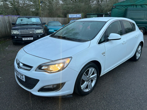 Vauxhall Astra  1.6i SRi Hatchback 5dr Petrol Manual Euro 6 (115 ps) 