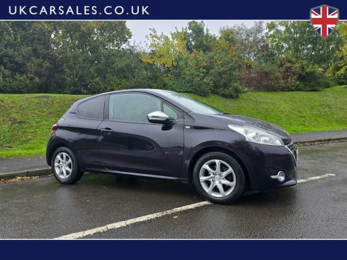 Peugeot 208  1.4 HDi Style Euro 5 3dr