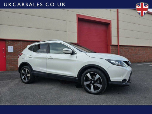 Nissan Qashqai  1.6 dCi n-tec+ 2WD Euro 6 (s/s) 5dr