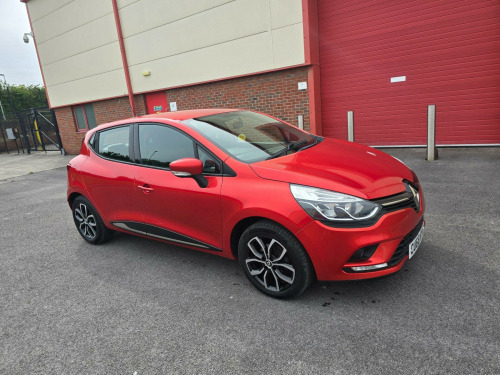 Renault Clio  0.9 TCe Play Euro 6 (s/s) 5dr