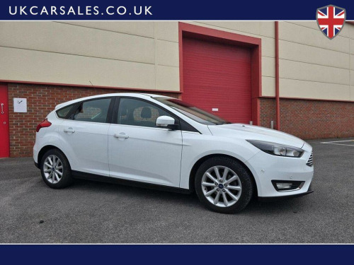 Ford Focus  1.0T EcoBoost Titanium Euro 6 (s/s) 5dr
