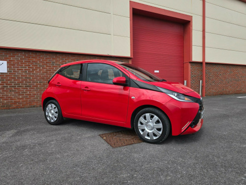 Toyota AYGO  1.0 VVT-i x-play Euro 6 5dr