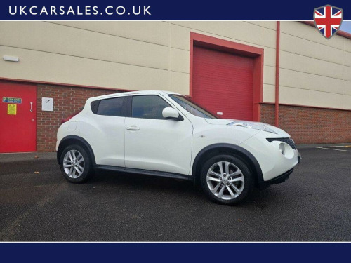 Nissan Juke  1.6 Acenta Premium Euro 5 (s/s) 5dr