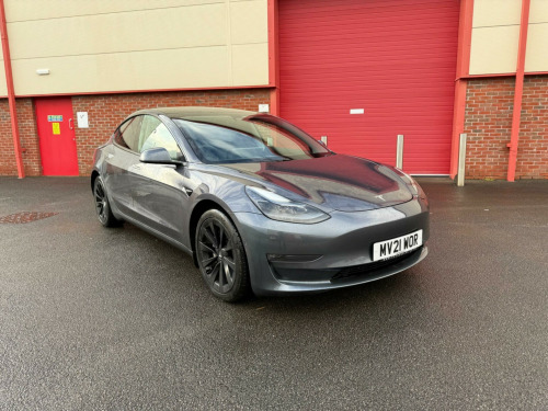 Tesla Model 3  (Dual Motor) Long Range Auto 4WDE 4dr 