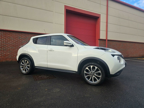 Nissan Juke  1.6 Tekna Euro 6 5dr 