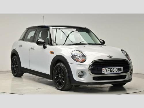 MINI Hatch  1.5 Cooper Euro 6 (s/s) 5dr