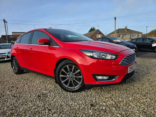 Ford Focus  1.0T EcoBoost Titanium Euro 6 (s/s) 5dr