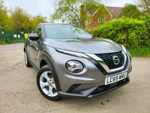 Nissan Juke  1.0 DIG-T Acenta SUV 5dr Petrol DCT Auto Euro 6 (s/s) (117 ps)