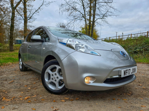 Nissan Leaf  30kWh Acenta Hatchback 5dr Electric Auto (109 bhp)