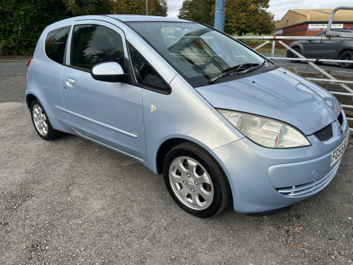 Mitsubishi Colt  EQUIPPE 5-Door