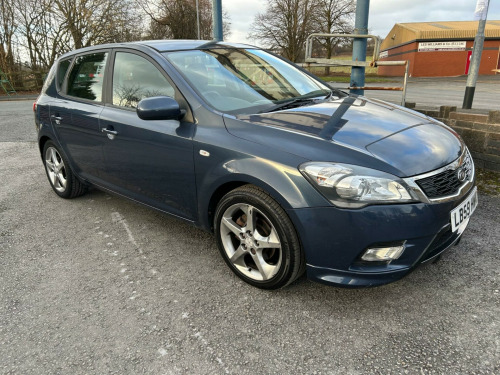 Kia ceed  1.6 3 Euro 4 5dr