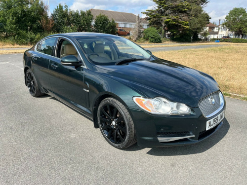 Jaguar XF  3.0d V6 Premium Luxury Auto Euro 5 4dr