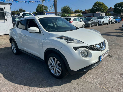 Nissan Juke  1.2 DIG-T Acenta Euro 5 (s/s) 5dr Euro 5
