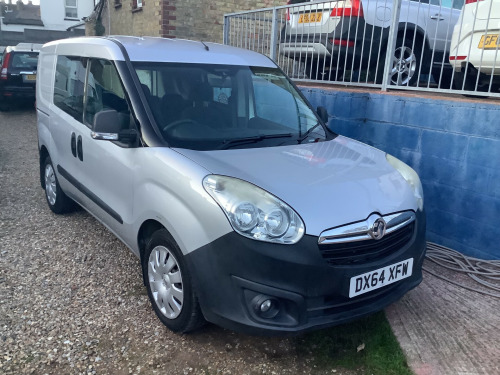 Vauxhall Combo  2300 1.3 CDTI 16V ecoFLEX H1 Glazed Crew Van SS