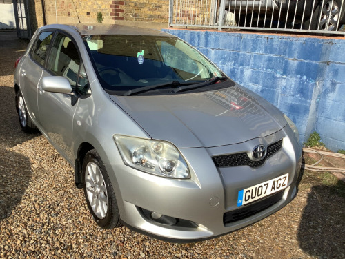 Toyota Auris  1.6 VVTi TR 5dr