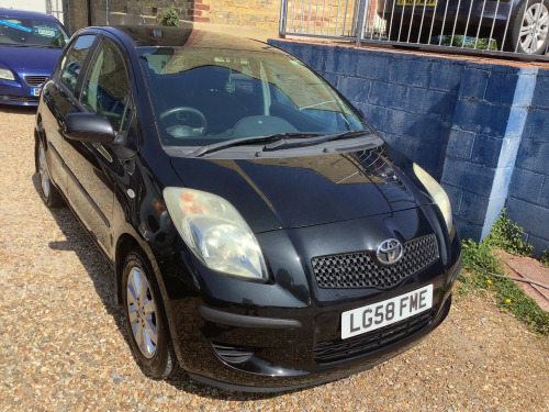 Toyota Yaris  1.0 VVT-i TR 5dr