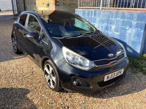 Kia Rio  1.4 CRDi EcoDynamics 3 Hatchback 5dr Diesel Manual Euro 5 (s/s) (89 bhp)