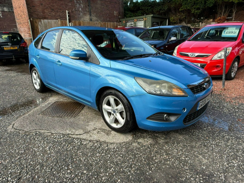 Ford Focus  1.6 Zetec Hatchback 5dr Petrol Manual (161 g/km, 99 bhp)