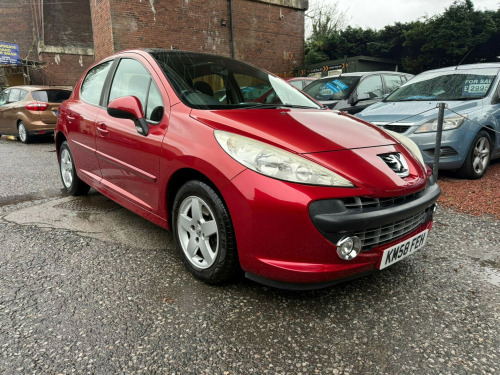 Peugeot 207  1.4 VTi Cielo Hatchback 5dr Petrol Manual (145 g/km, 95 bhp) 