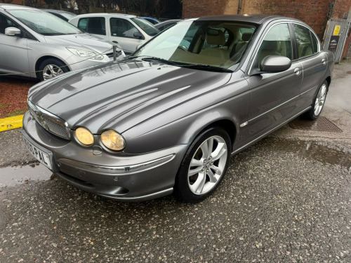 Jaguar X-TYPE  2.2D Sovereign Saloon 4dr Diesel Manual (159 g/km, 152 bhp) 