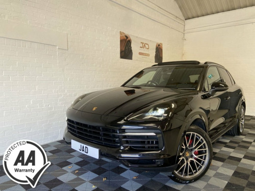 Porsche Cayenne  3.0 V6 TIPTRONIC 5d 336 BHP