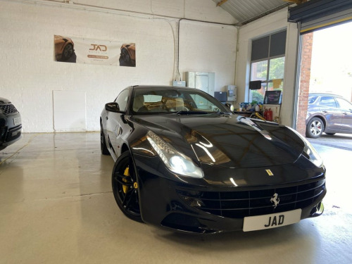 Ferrari FF  6.3 V12 Coupe 3dr Petrol F1 DCT 4WD Euro 5 (s/s) (