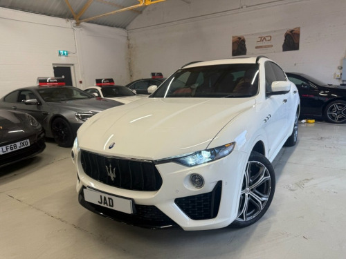 Maserati Levante  3.0 V6 SUV 5dr Petrol ZF 4WD Euro 6 (s/s) (350 ps) 