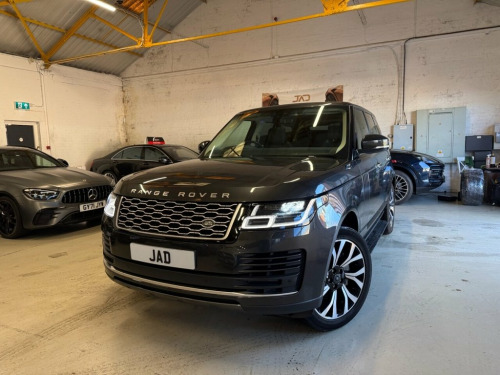 Land Rover Range Rover  3.0 V6 Vogue SE SUV 5dr Petrol Auto 4WD Euro 6 (s/ 