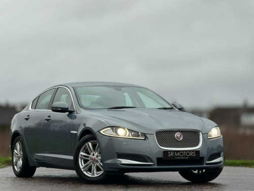 Jaguar XF  2.2d Luxury Auto Euro 5 (s/s) 4dr 