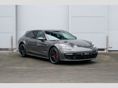 Porsche Panamera 4.0 T V8 Turbo