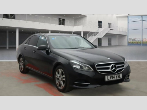Mercedes-Benz E-Class E220 2.1 E220 CDI SE Saloon 4dr Diesel G-Tronic+ Euro 5