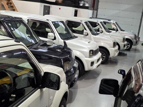 Suzuki Jimny  660cc Turbo 4x4  - jdm