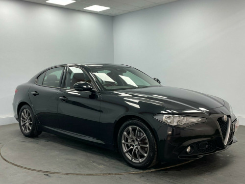 Alfa Romeo Giulia  2.2 TD Super Auto Euro 6 (s/s) 4dr