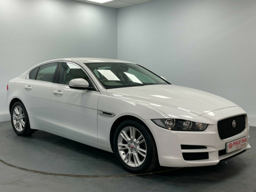 Jaguar XE  2.0i Prestige Auto Euro 6 (s/s) 4dr