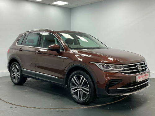 Volkswagen Tiguan  2.0 TDI Elegance DSG 4Motion Euro 6 (s/s) 5dr