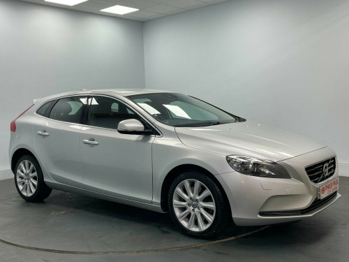 Volvo V40  2.0 D3 SE Lux Nav Geartronic Euro 5 (s/s) 5dr